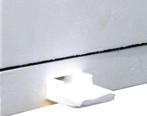 Wylot mały (kopytko), styropianowy